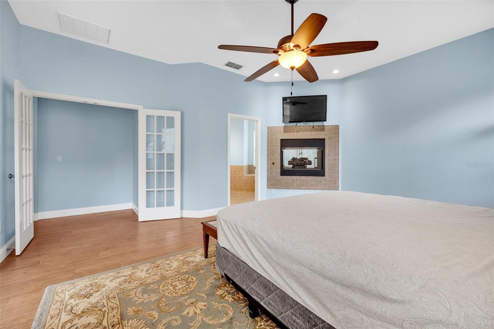 Listing photo id 15 for 9824 Brantley Road