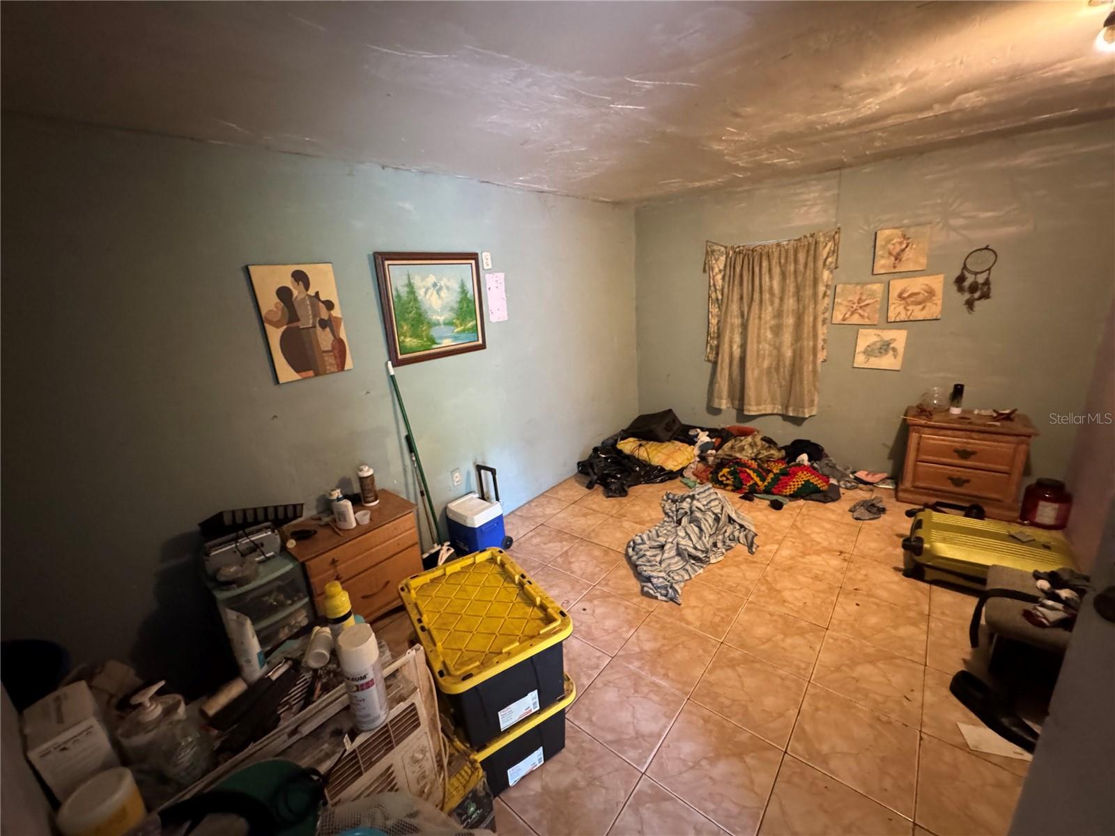 Image 21 of 27 For 6951 5th Court
