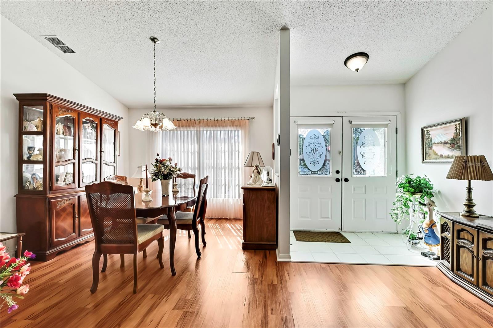 Image 11 of 39 For 5069 Gaston Street