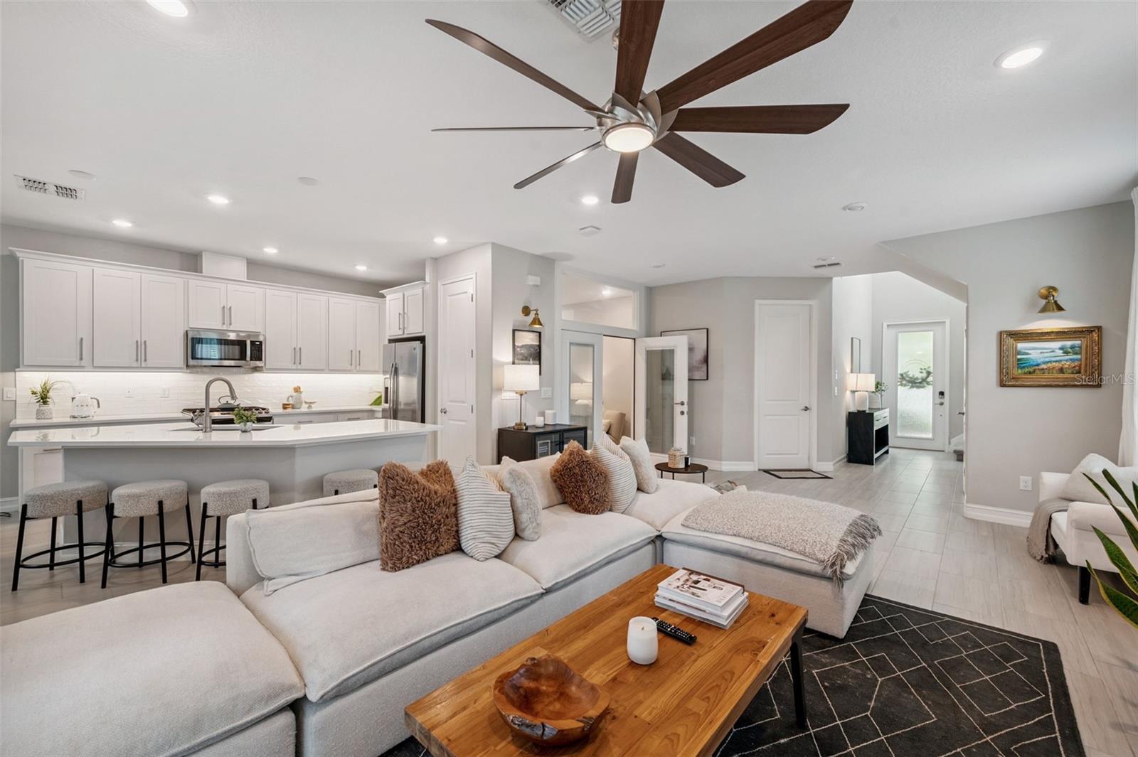 Image 11 of 88 For 4869 San Martino Drive