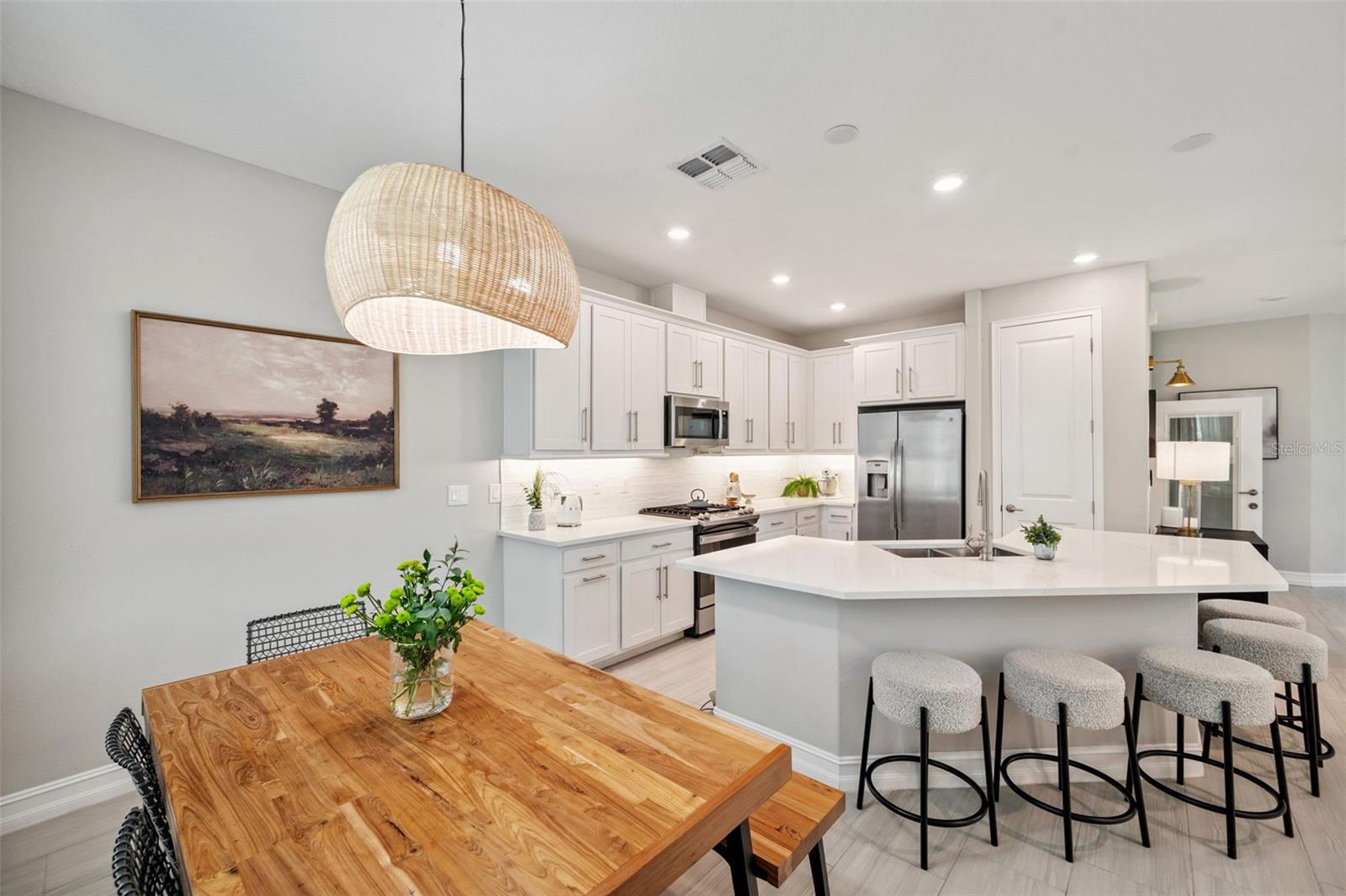 Image 16 of 88 For 4869 San Martino Drive