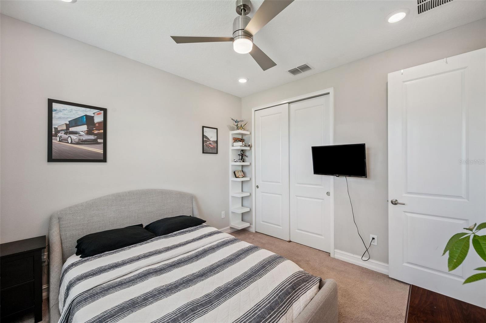 Image 26 of 88 For 4869 San Martino Drive