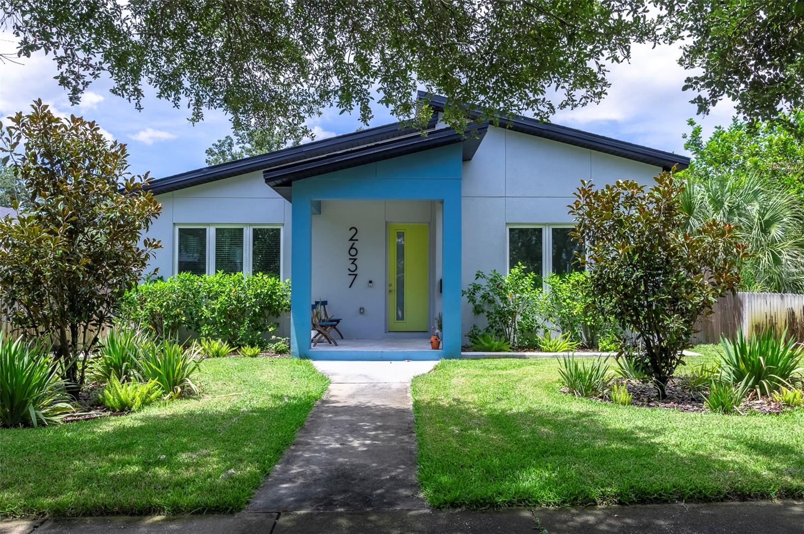 Details for 2637 Bayside Drive S, ST PETERSBURG, FL 33705