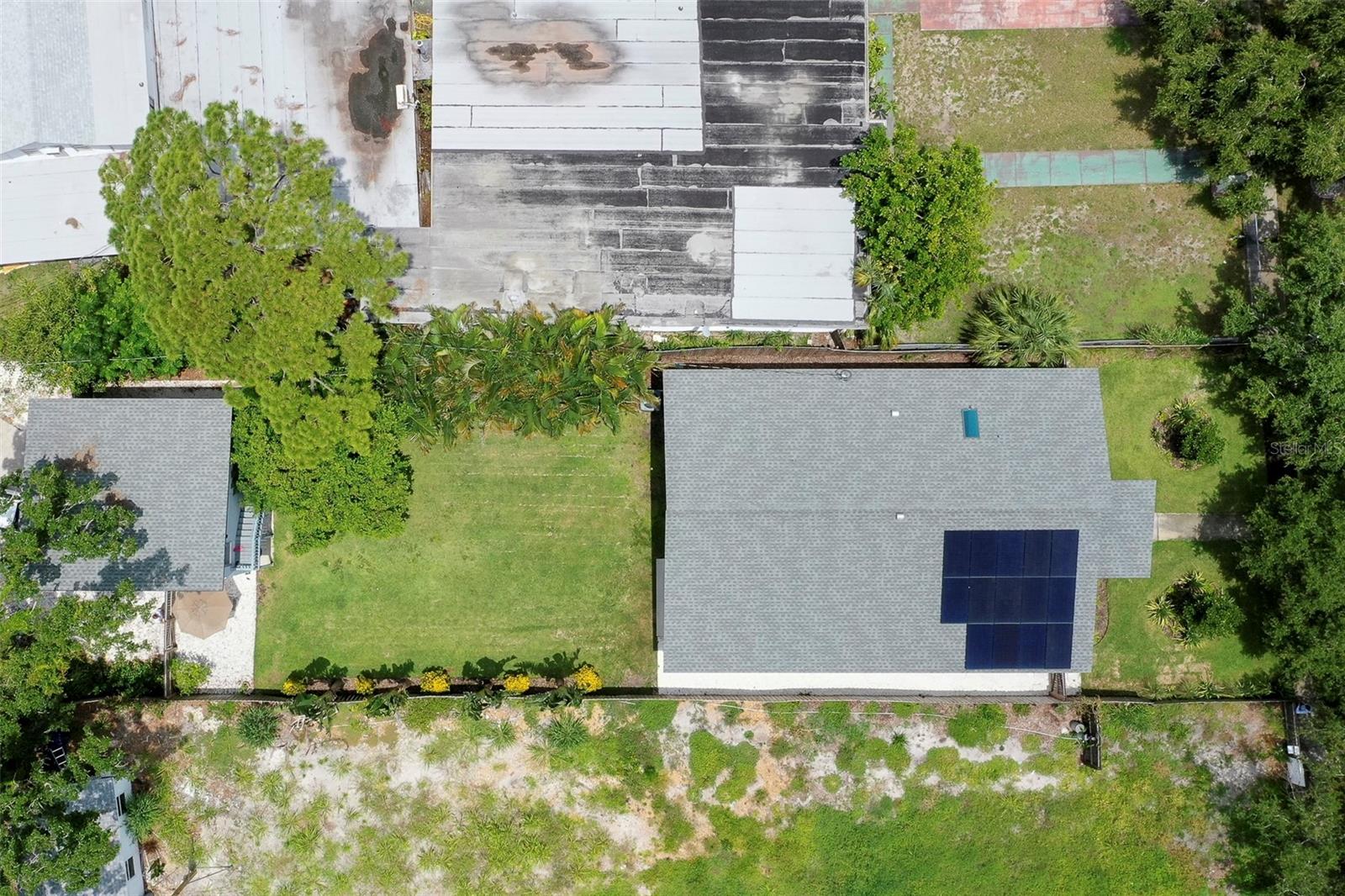 Image 41 of 45 For 2637 Bayside Drive S