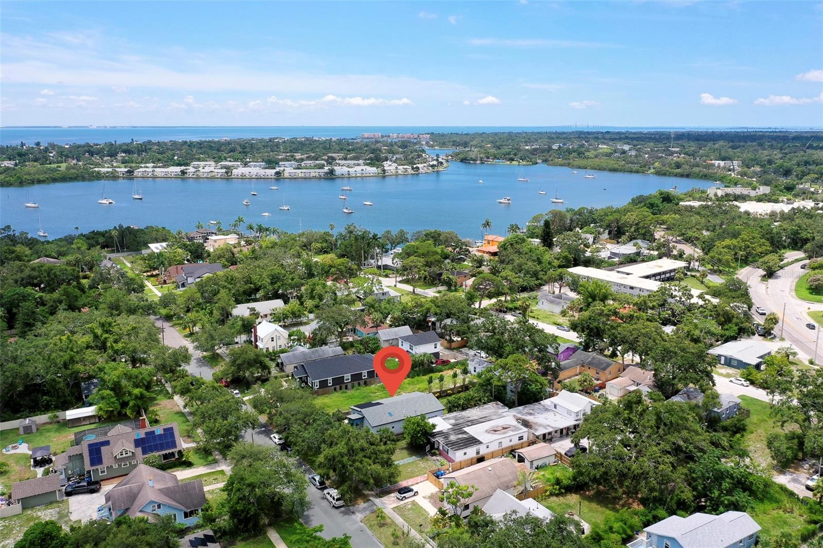 Image 43 of 45 For 2637 Bayside Drive S