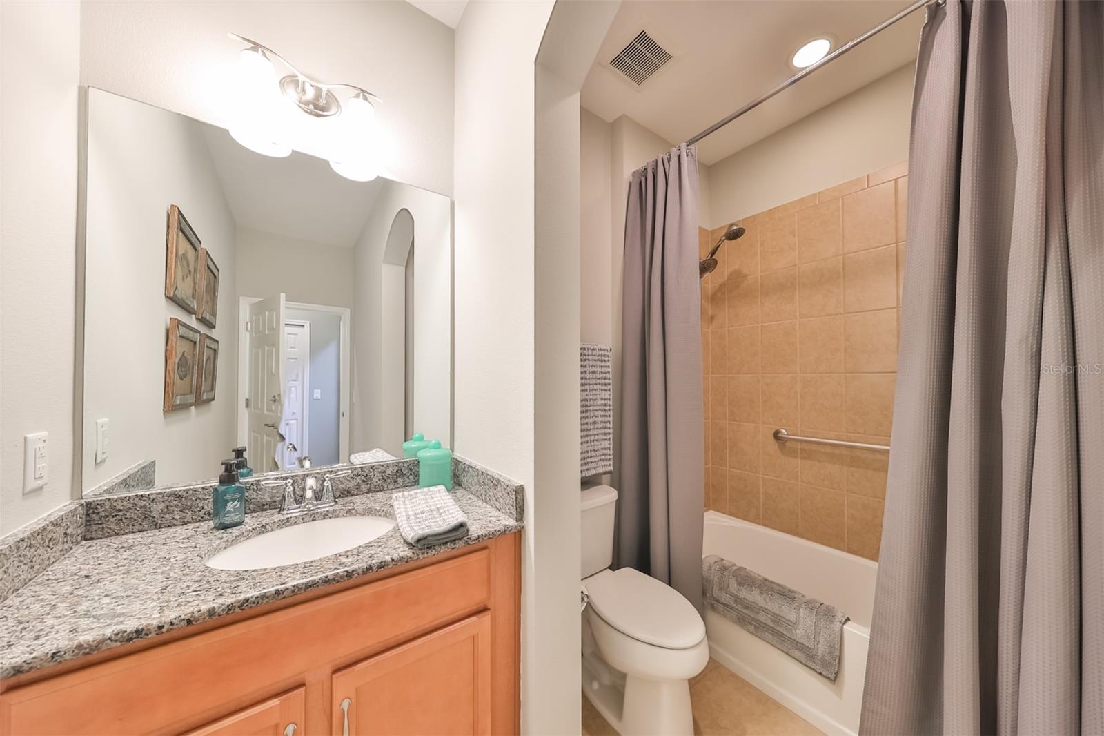 Image 33 of 67 For 611 Chipper Drive