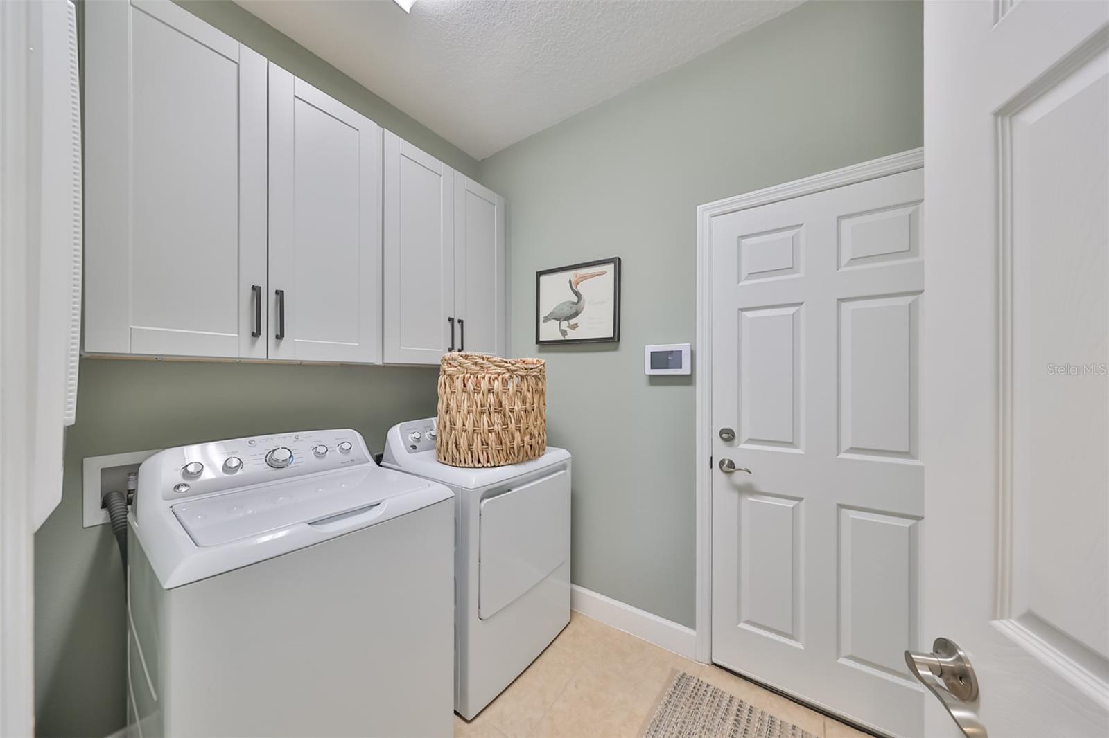 Image 34 of 67 For 611 Chipper Drive