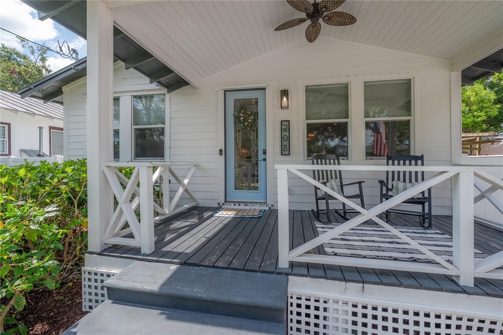 Image 34 of 43 For 208 Floribraska Avenue