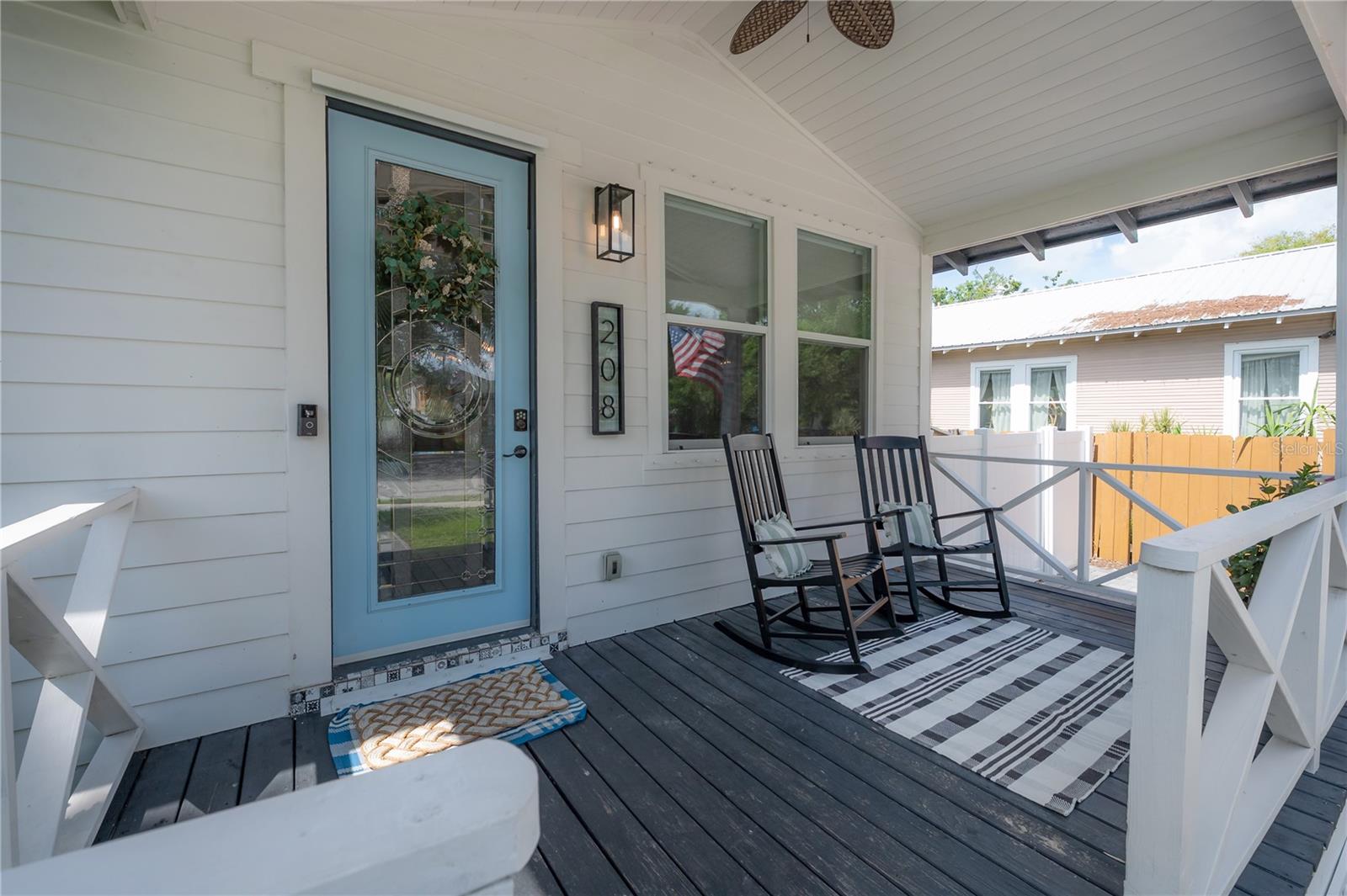 Image 35 of 43 For 208 Floribraska Avenue