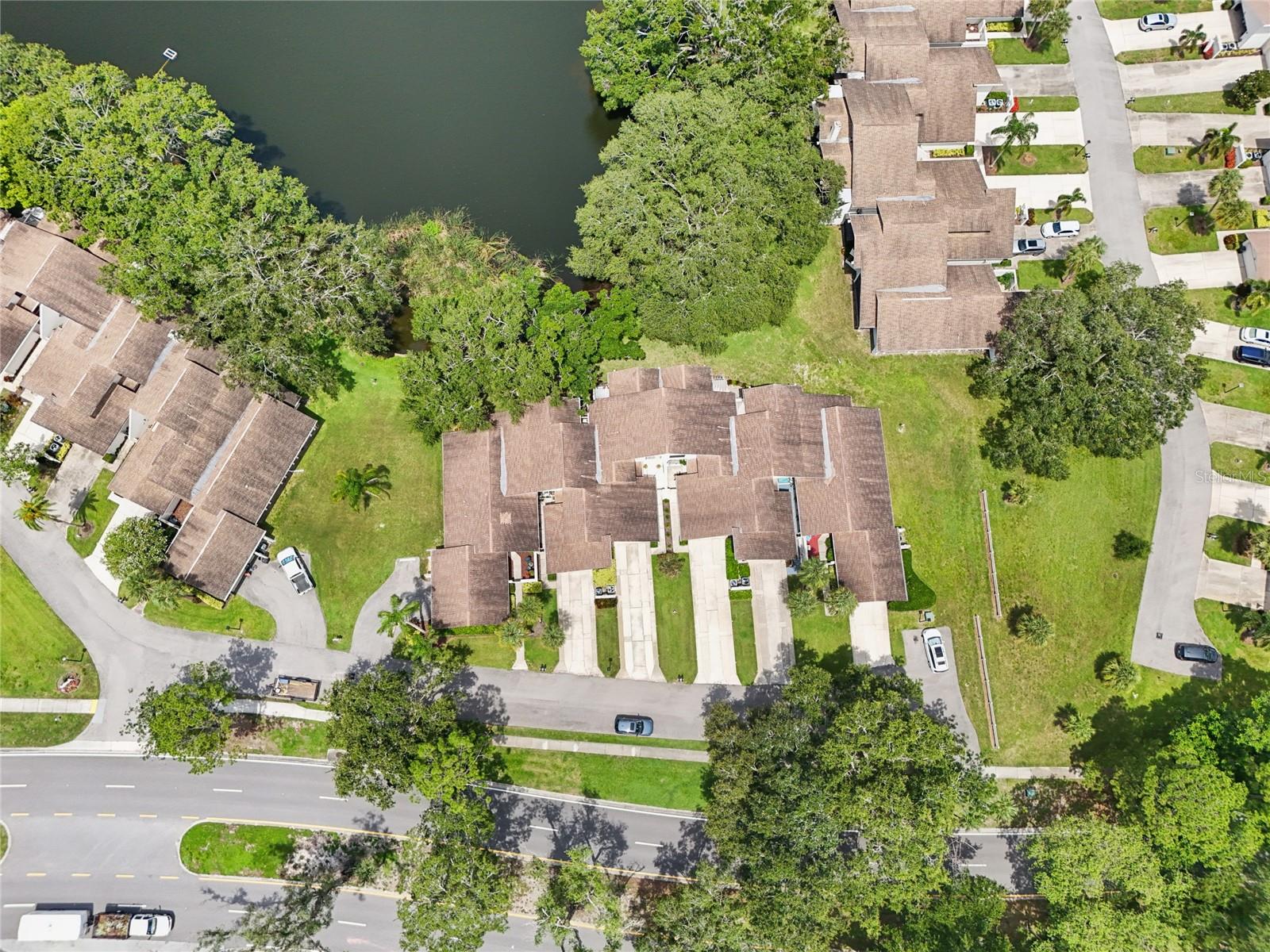 Listing photo id 49 for 545 Westlake Boulevard 64