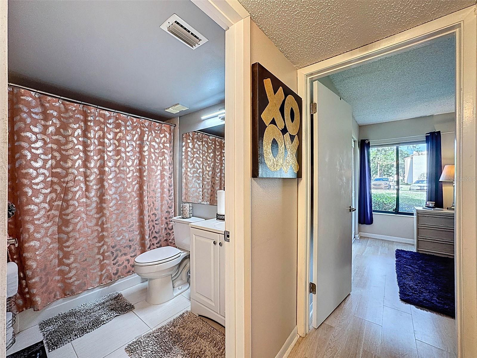 Image 21 of 41 For 3188 Lake Pine Way S B1
