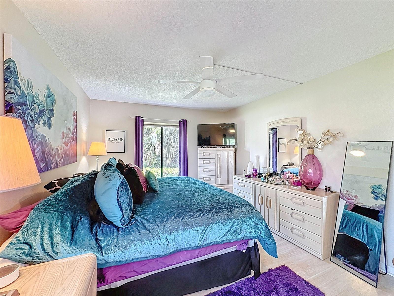Image 27 of 41 For 3188 Lake Pine Way S B1