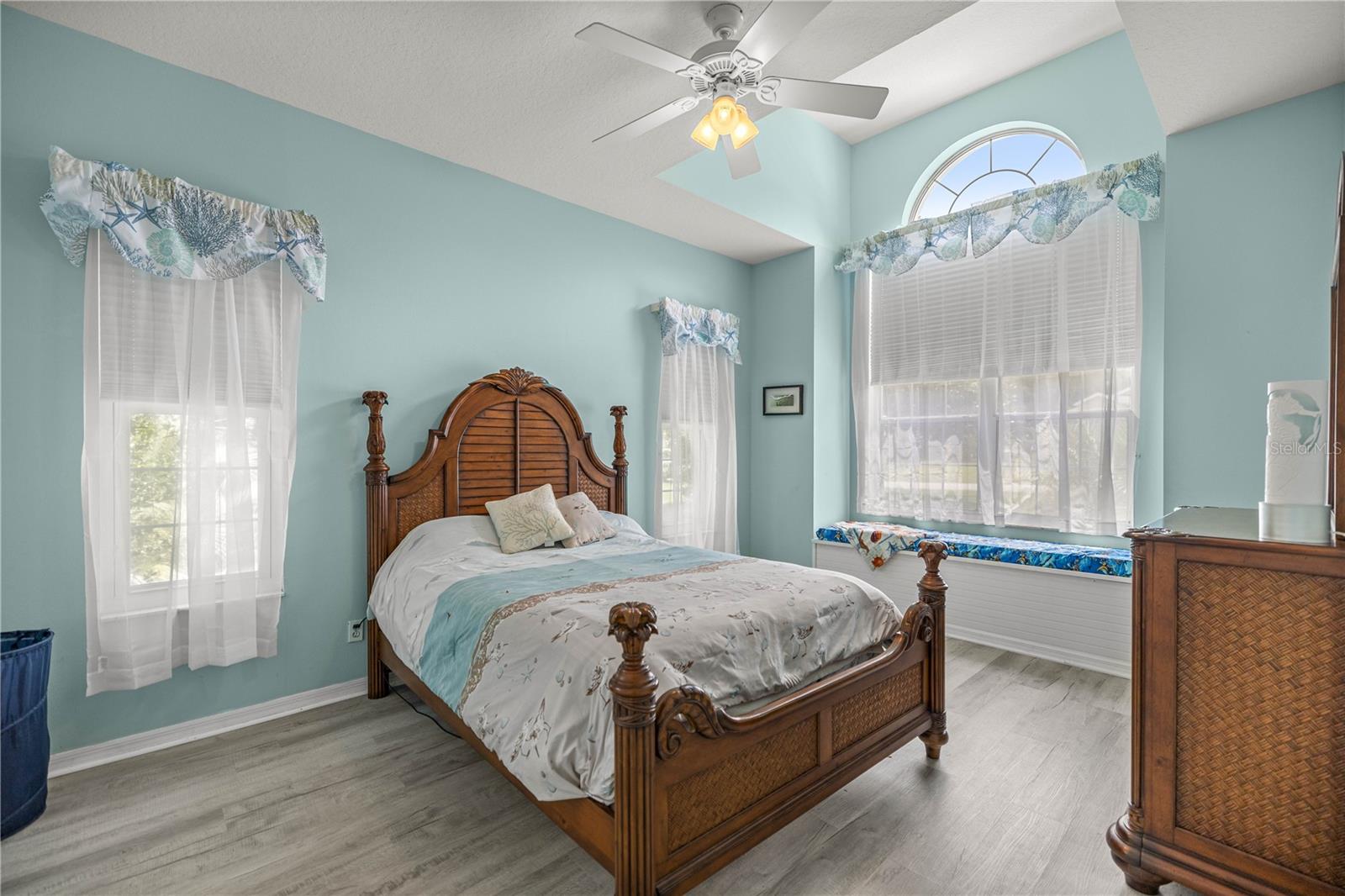 Image 13 of 39 For 9790 194th Circle
