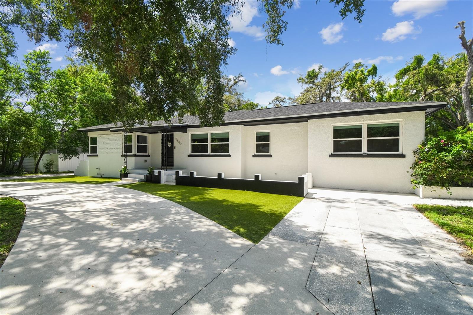 Image 4 of 49 For 1407 Hanna Avenue