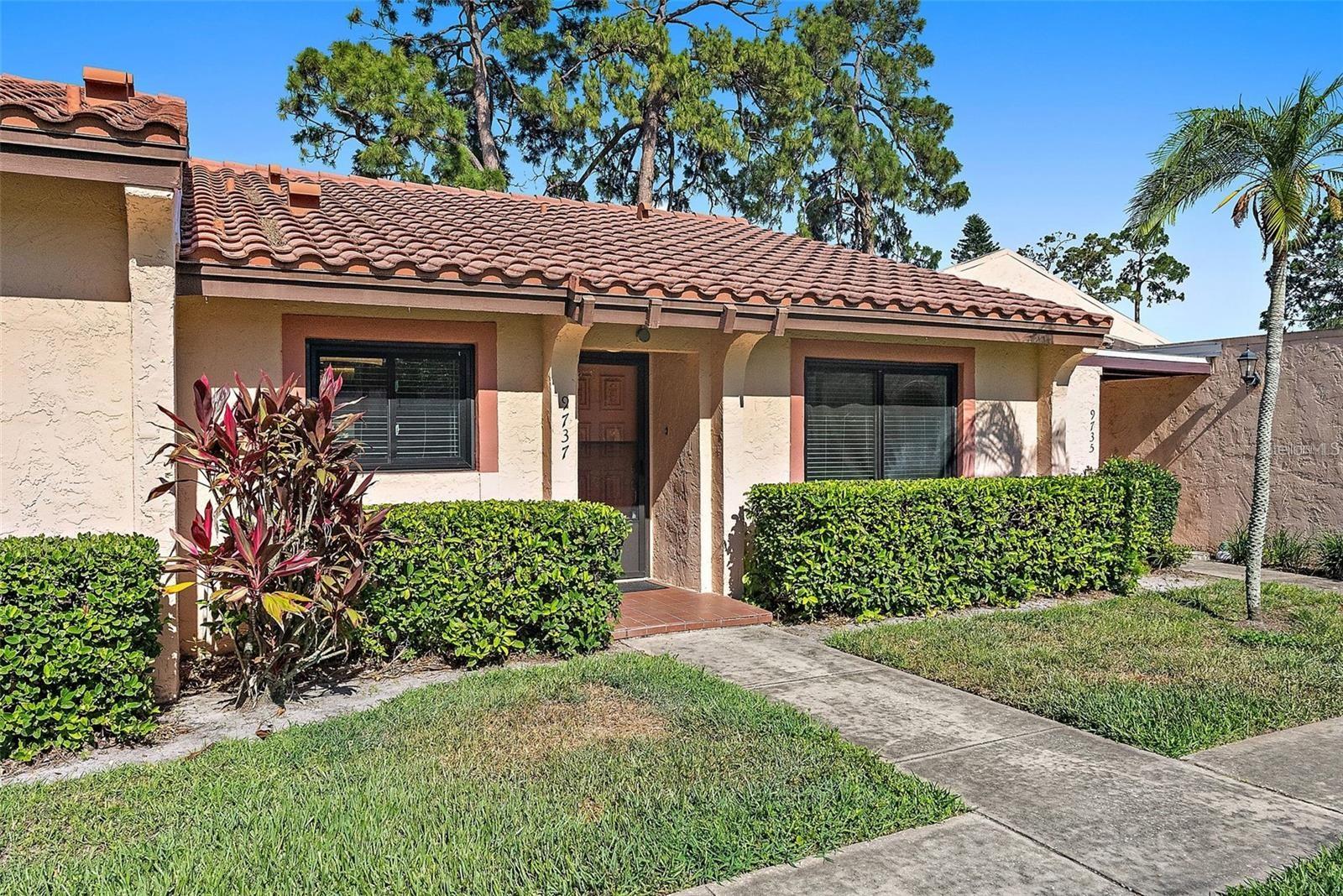Listing photo id 0 for 9737 86th Avenue