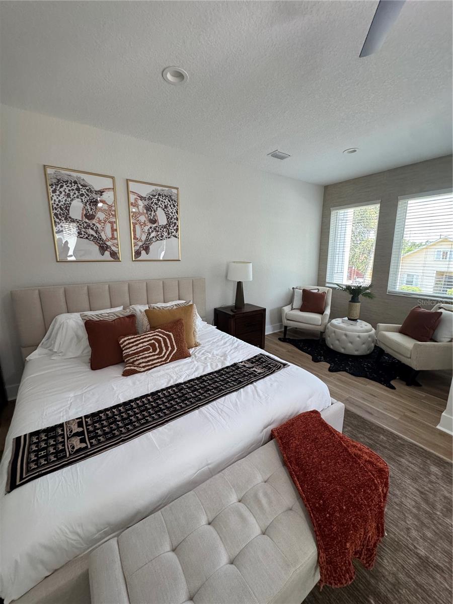 Image 7 of 13 For 2138 Beach Street