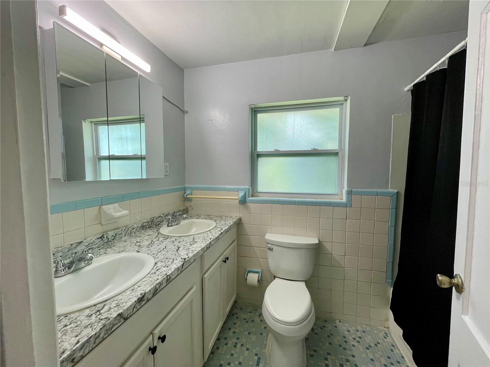 Image 10 of 15 For 401 1st Avenue 409