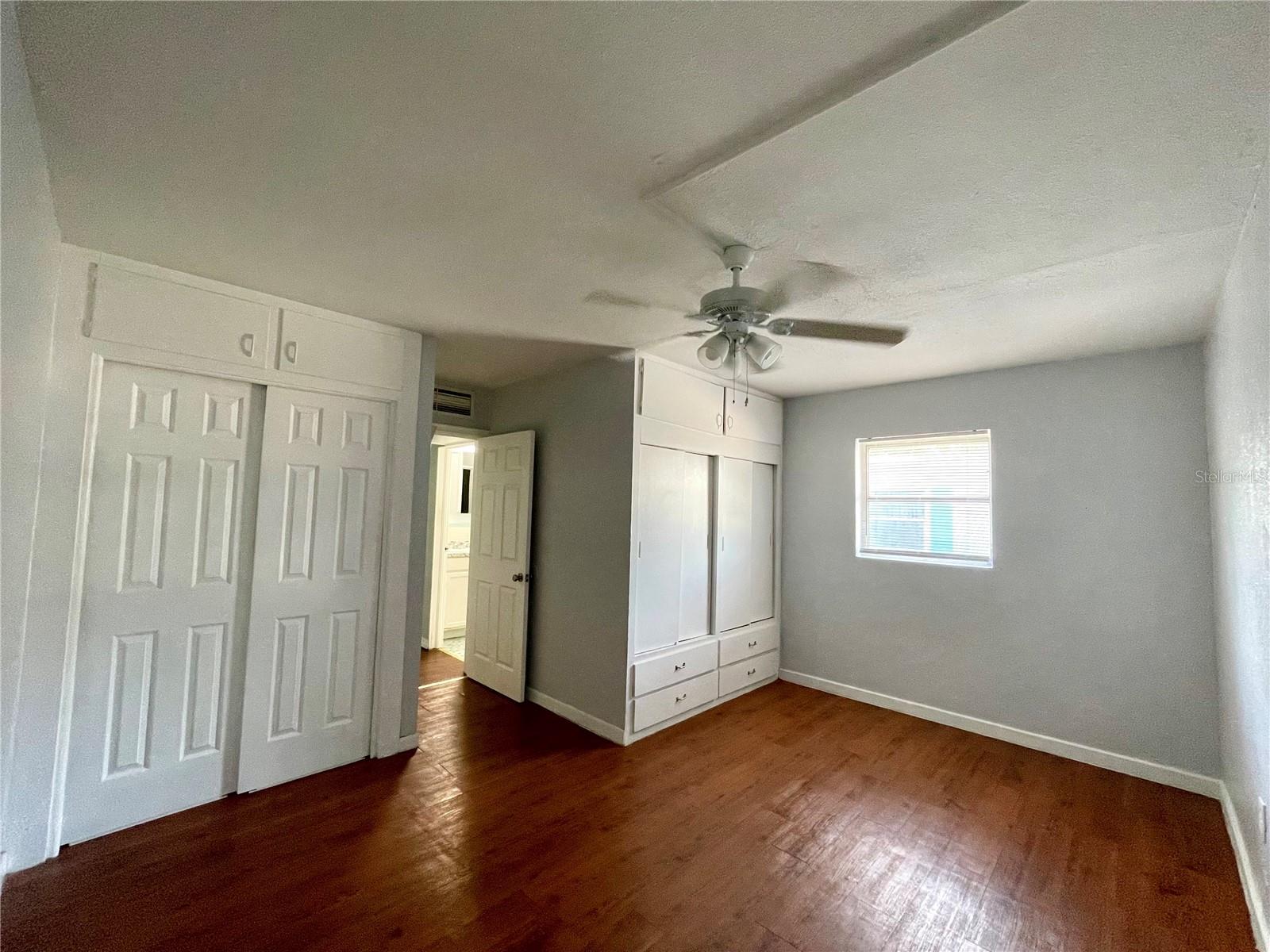 Image 11 of 15 For 401 1st Avenue 409