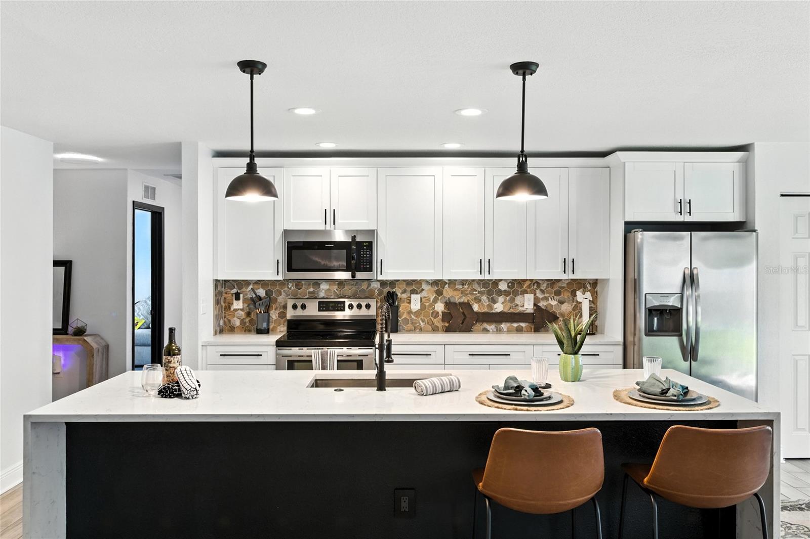 Listing photo id 11 for 10302 Oakhaven Drive