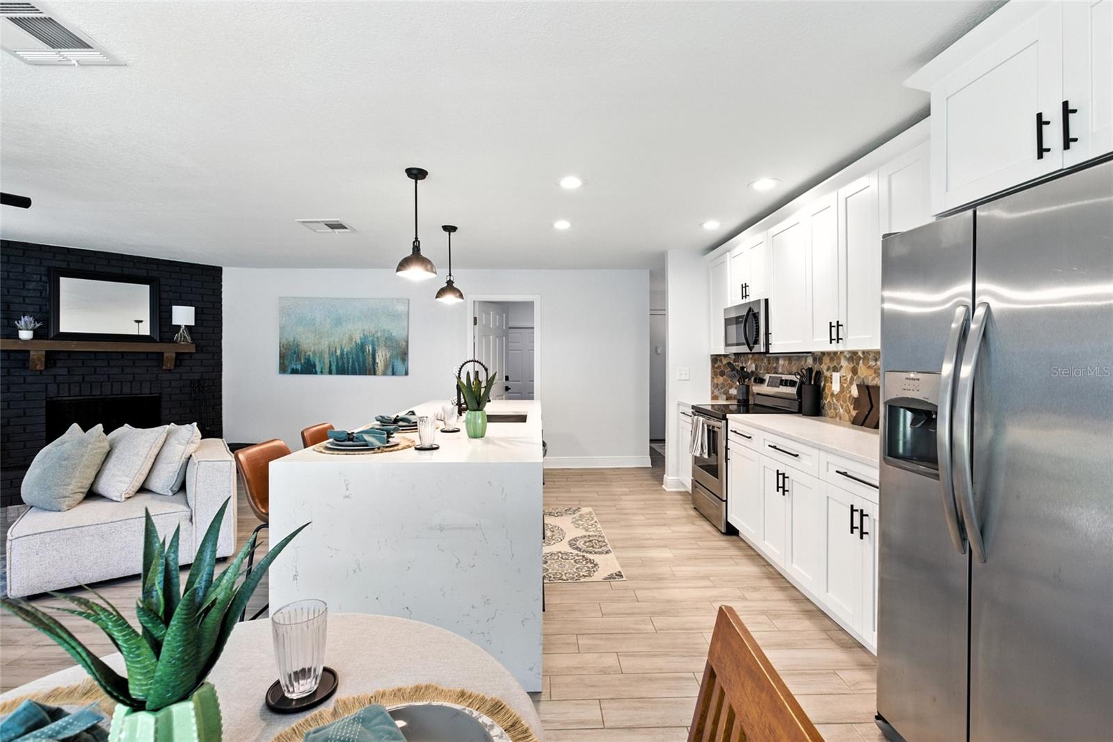 Listing photo id 17 for 10302 Oakhaven Drive