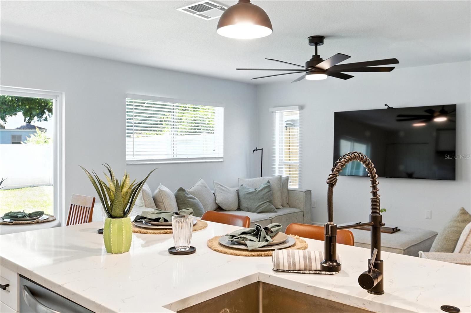 Listing photo id 23 for 10302 Oakhaven Drive