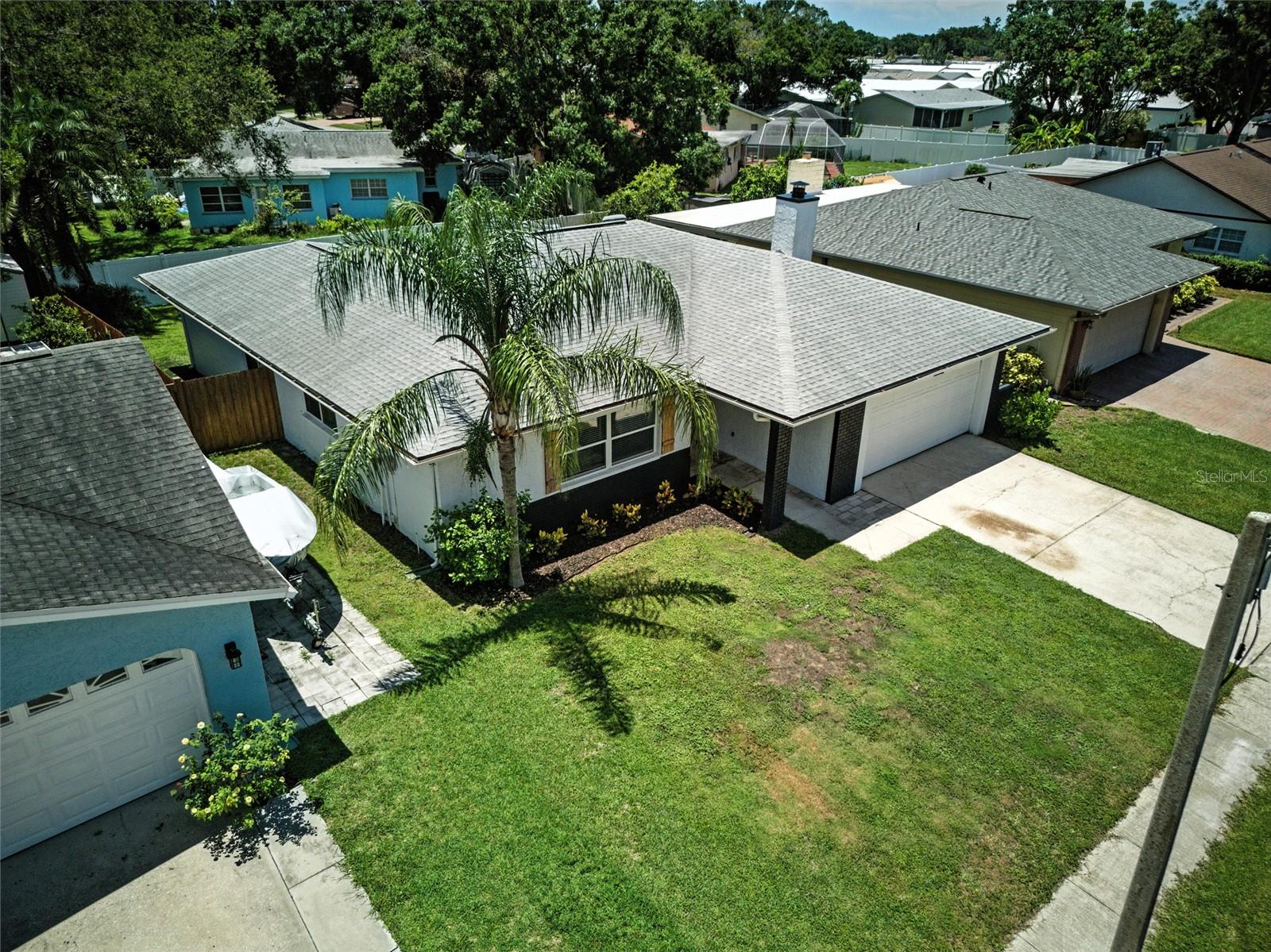 Listing photo id 51 for 10302 Oakhaven Drive