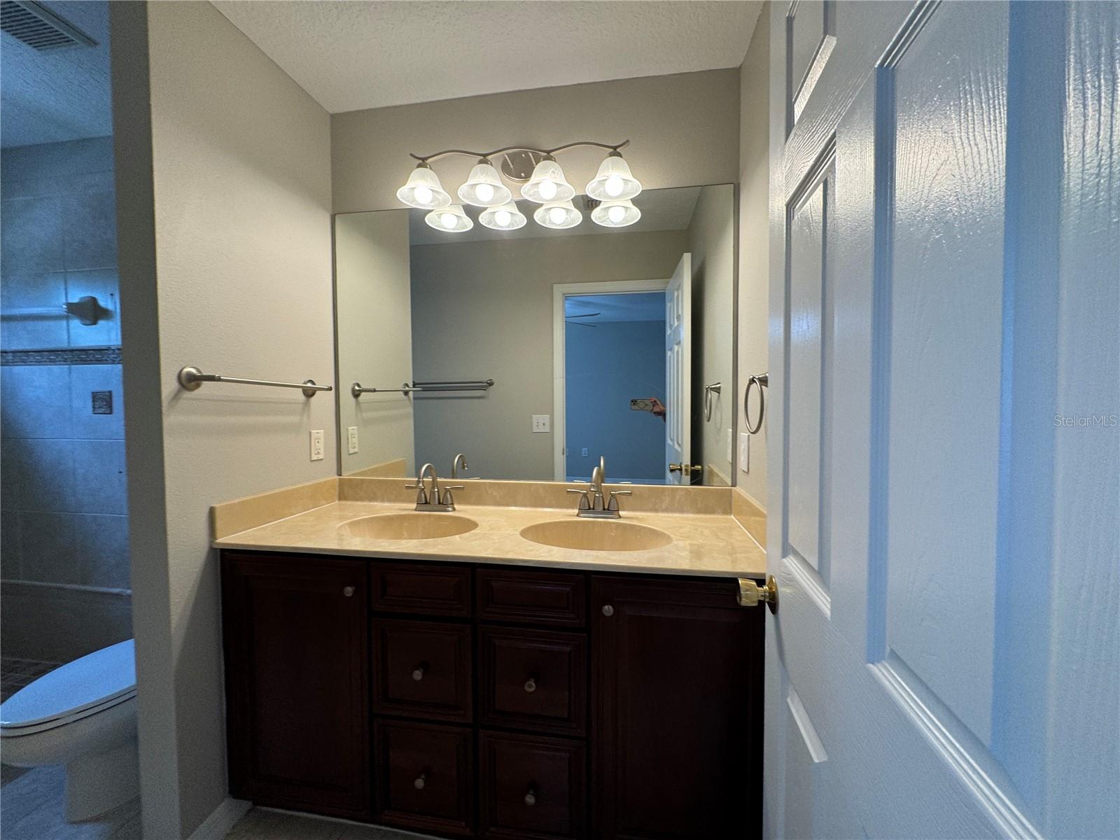 Image 34 of 46 For 8552 Trail Wind Drive