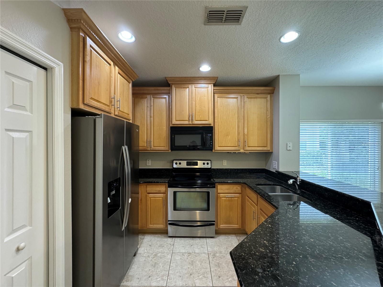 Image 7 of 46 For 8552 Trail Wind Drive