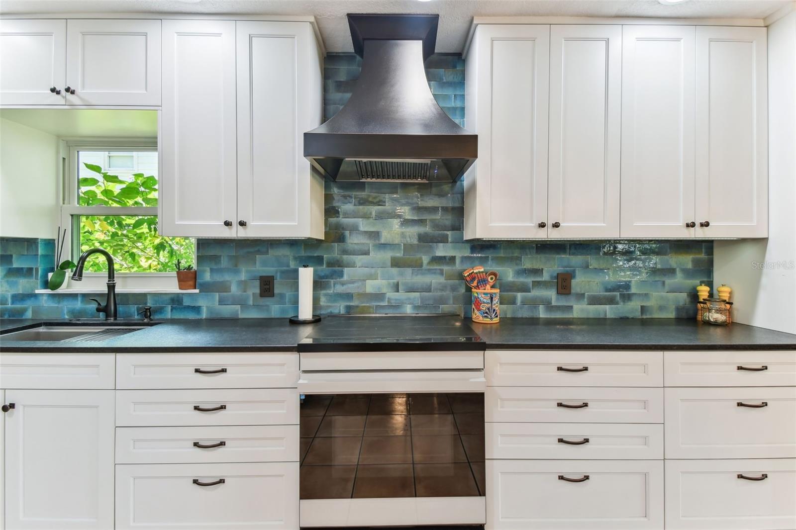 Image 13 of 41 For 4624 Bay Crest Drive