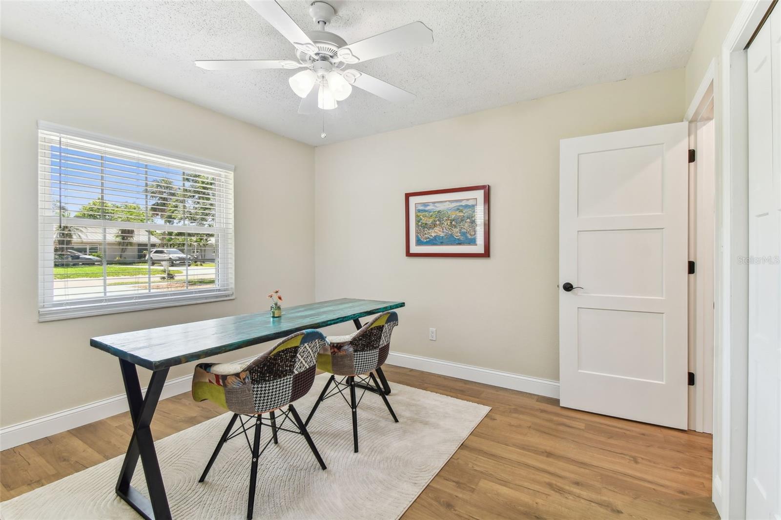 Image 26 of 41 For 4624 Bay Crest Drive
