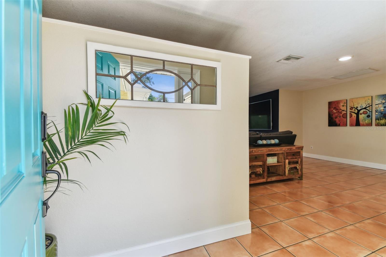 Image 4 of 41 For 4624 Bay Crest Drive