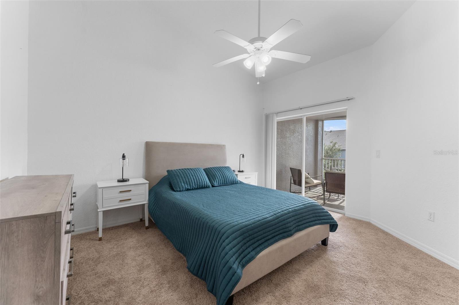Image 5 of 18 For 5052 Sunridge Palms Drive 204