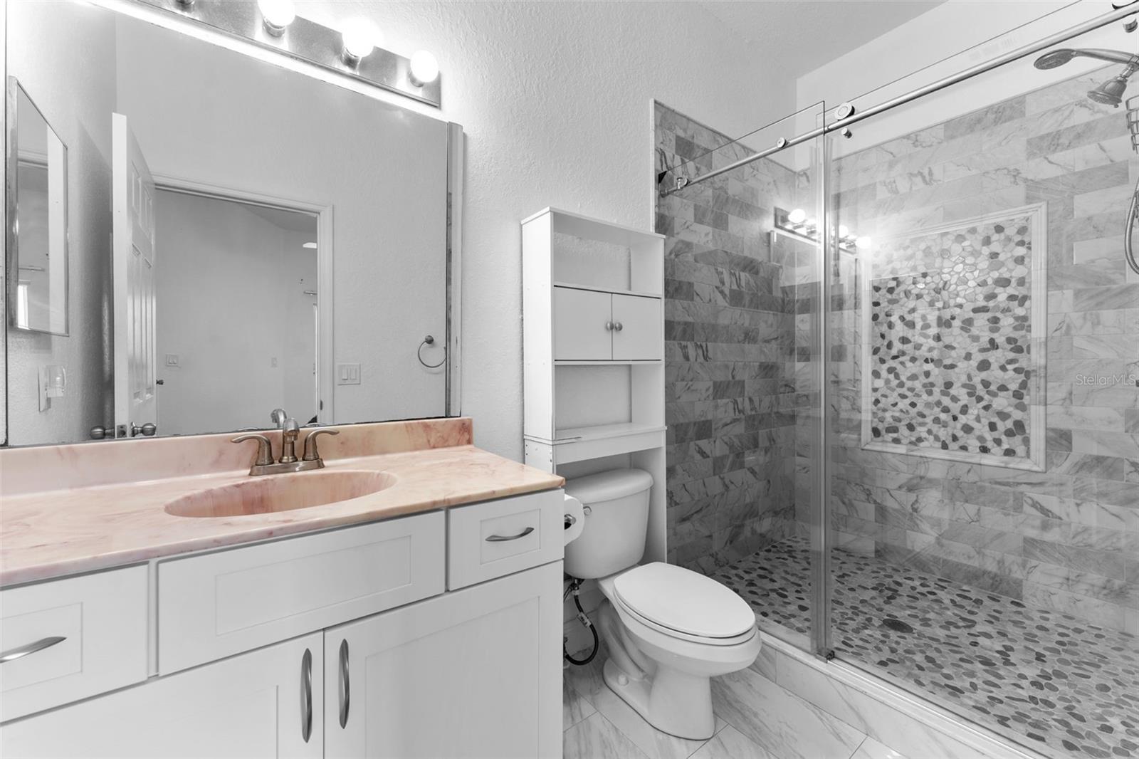 Image 6 of 18 For 5052 Sunridge Palms Drive 204
