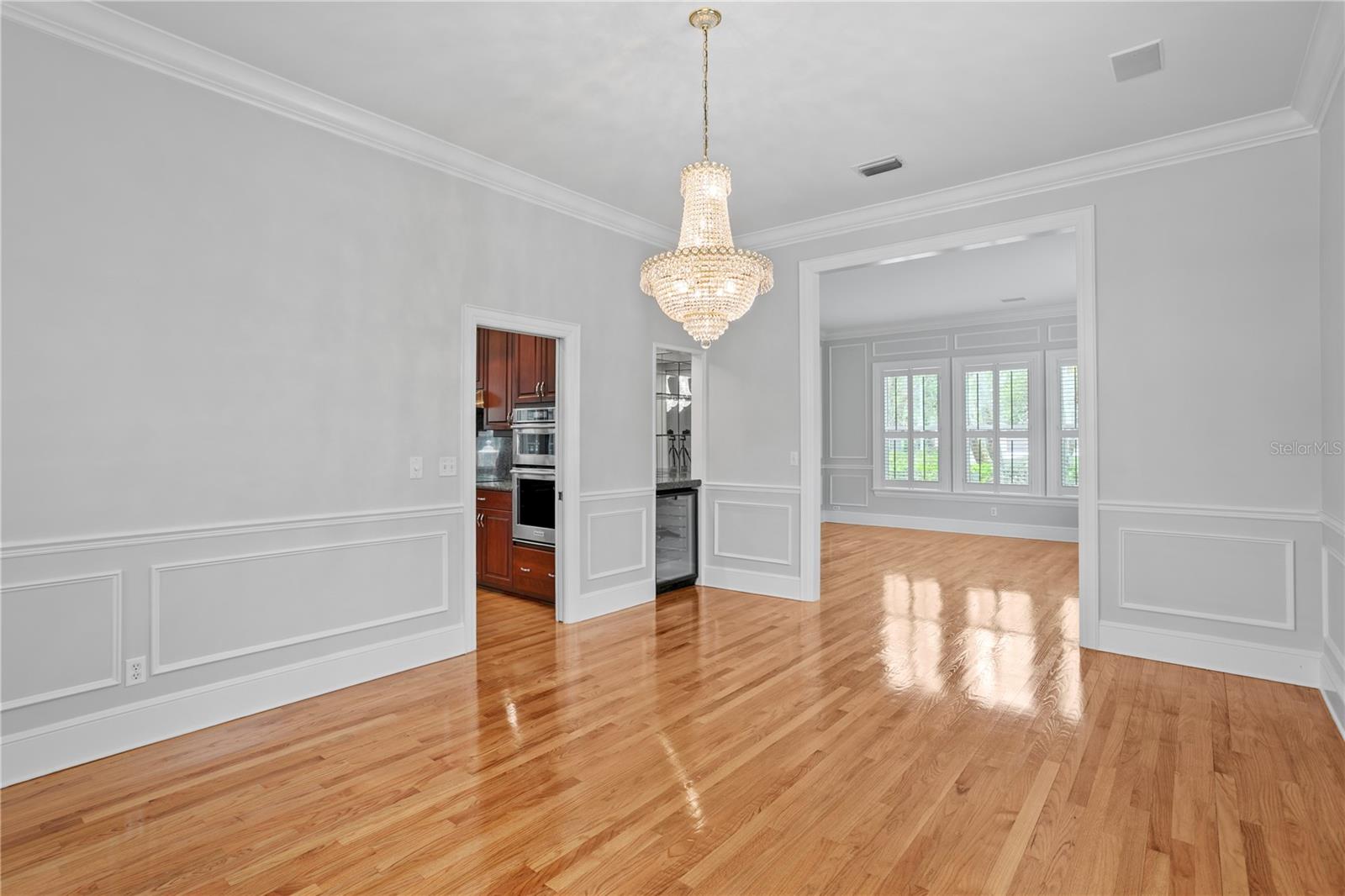 Image 10 of 65 For 4301 Swann Avenue