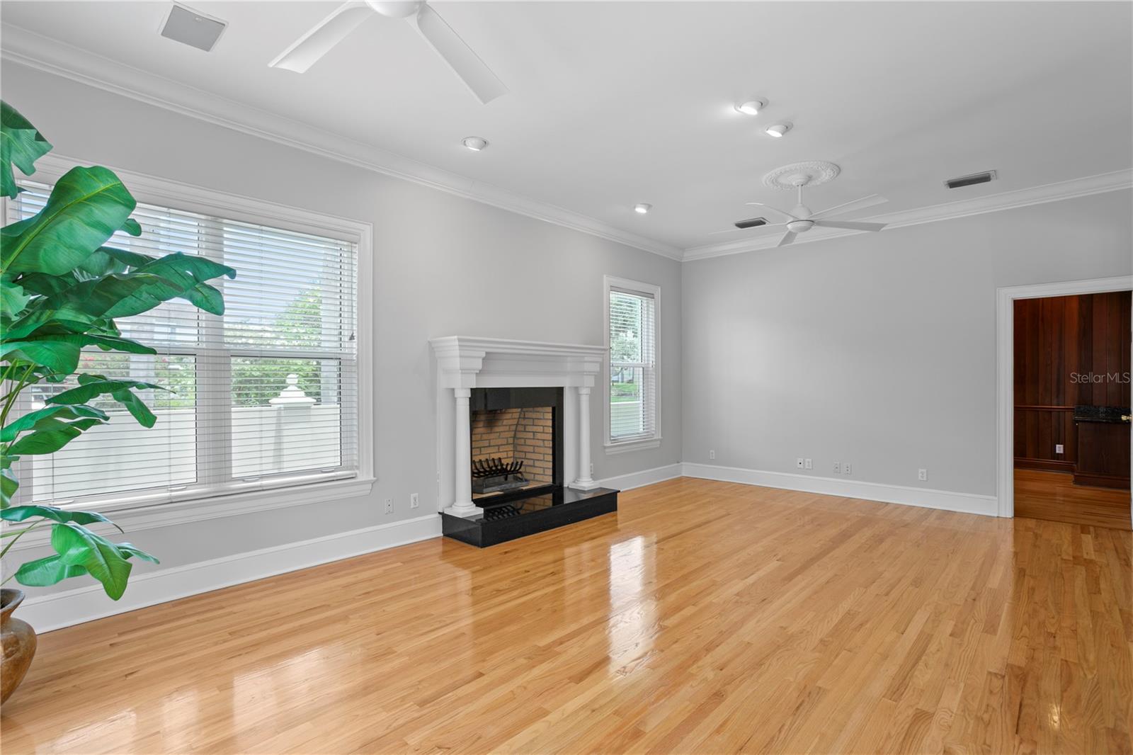Image 15 of 65 For 4301 Swann Avenue