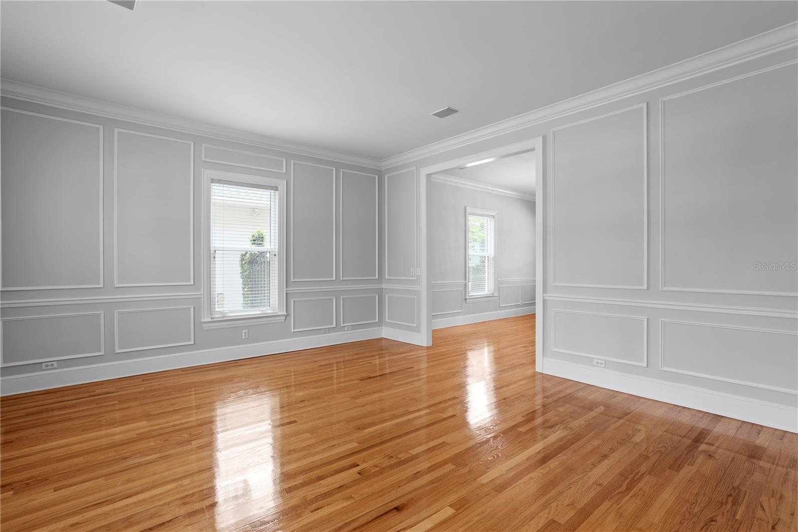 Image 5 of 65 For 4301 Swann Avenue