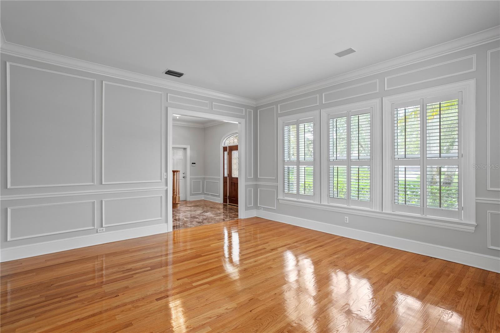 Image 7 of 65 For 4301 Swann Avenue