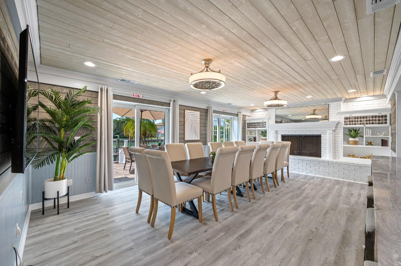 Image 18 of 80 For 4545 Harbor Hills Drive