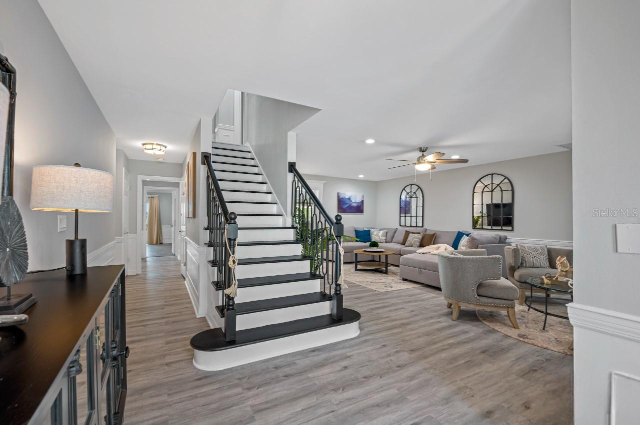 Image 38 of 80 For 4545 Harbor Hills Drive