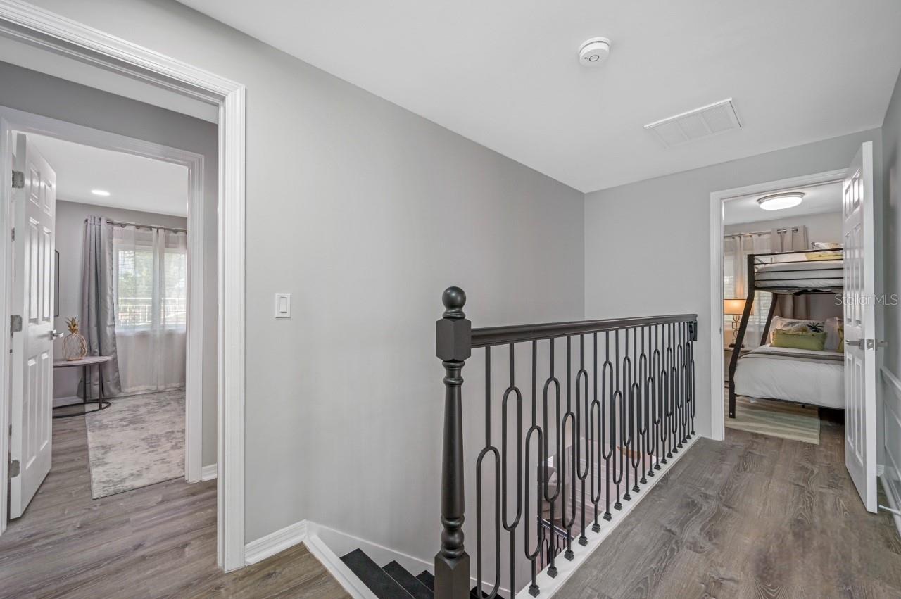 Image 40 of 80 For 4545 Harbor Hills Drive
