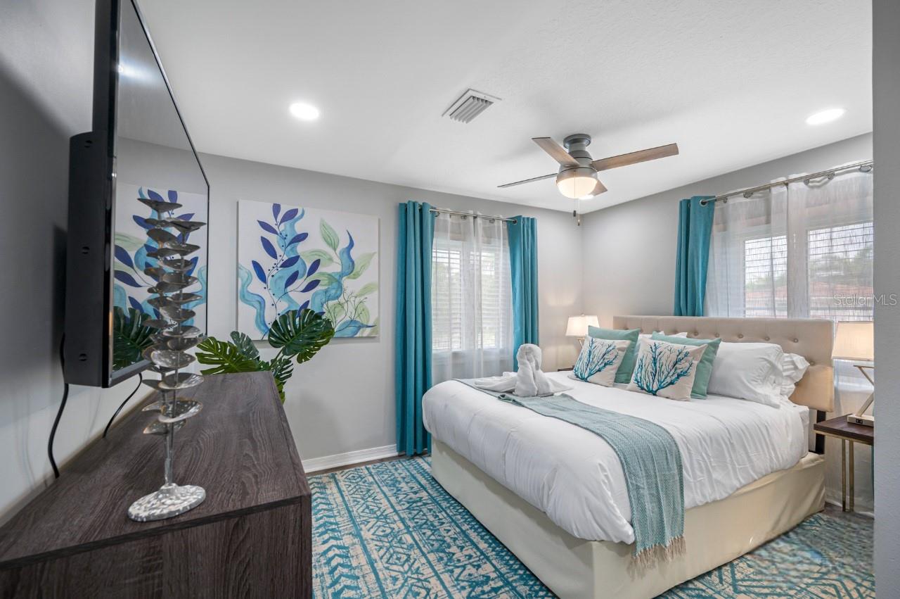 Image 44 of 80 For 4545 Harbor Hills Drive