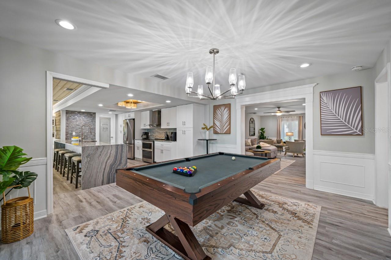 Image 6 of 80 For 4545 Harbor Hills Drive