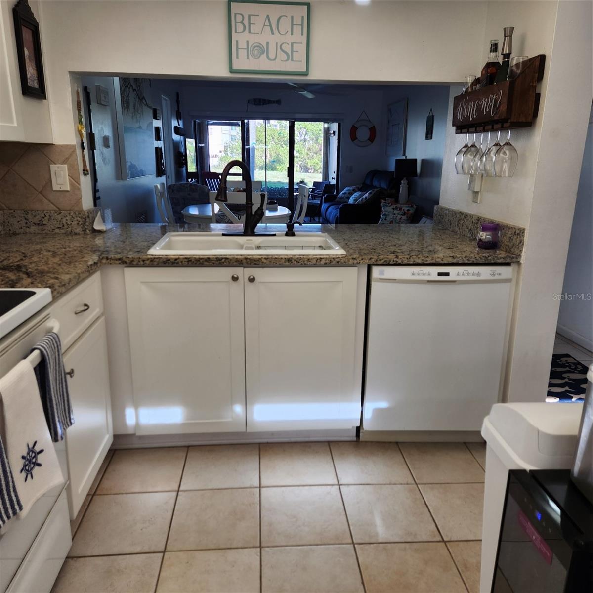 Image 13 of 31 For 6104 Palma Del Mar Boulevard S 104