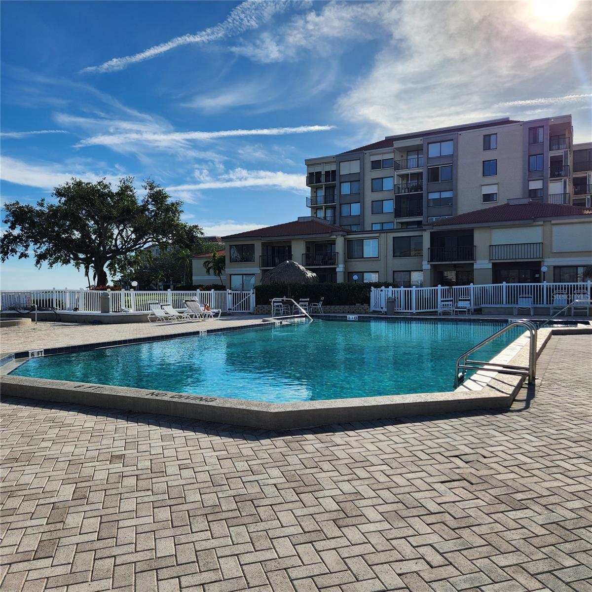 Image 20 of 31 For 6104 Palma Del Mar Boulevard S 104