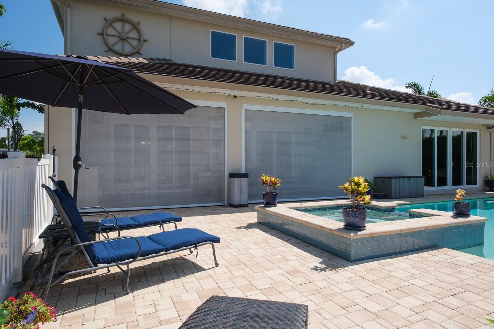Listing photo id 59 for 10728 Dowry Avenue