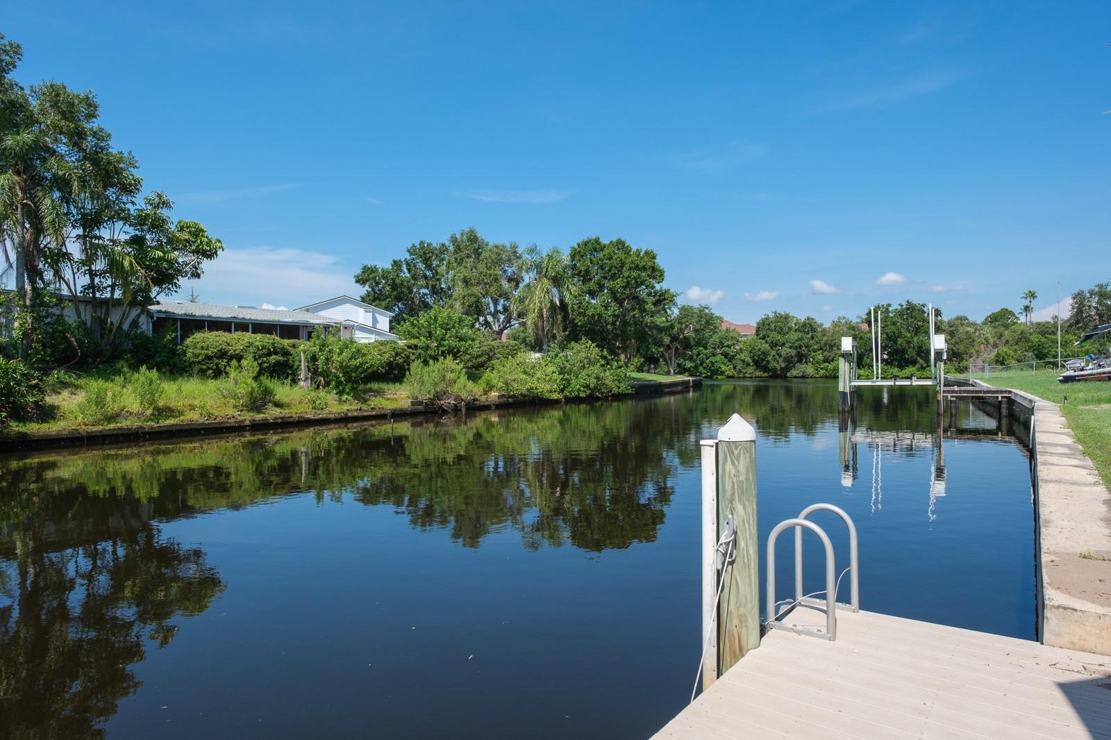 Listing photo id 70 for 10728 Dowry Avenue