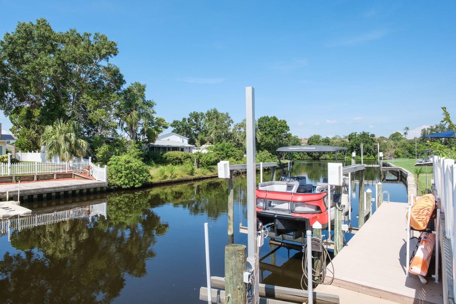 Listing photo id 71 for 10728 Dowry Avenue