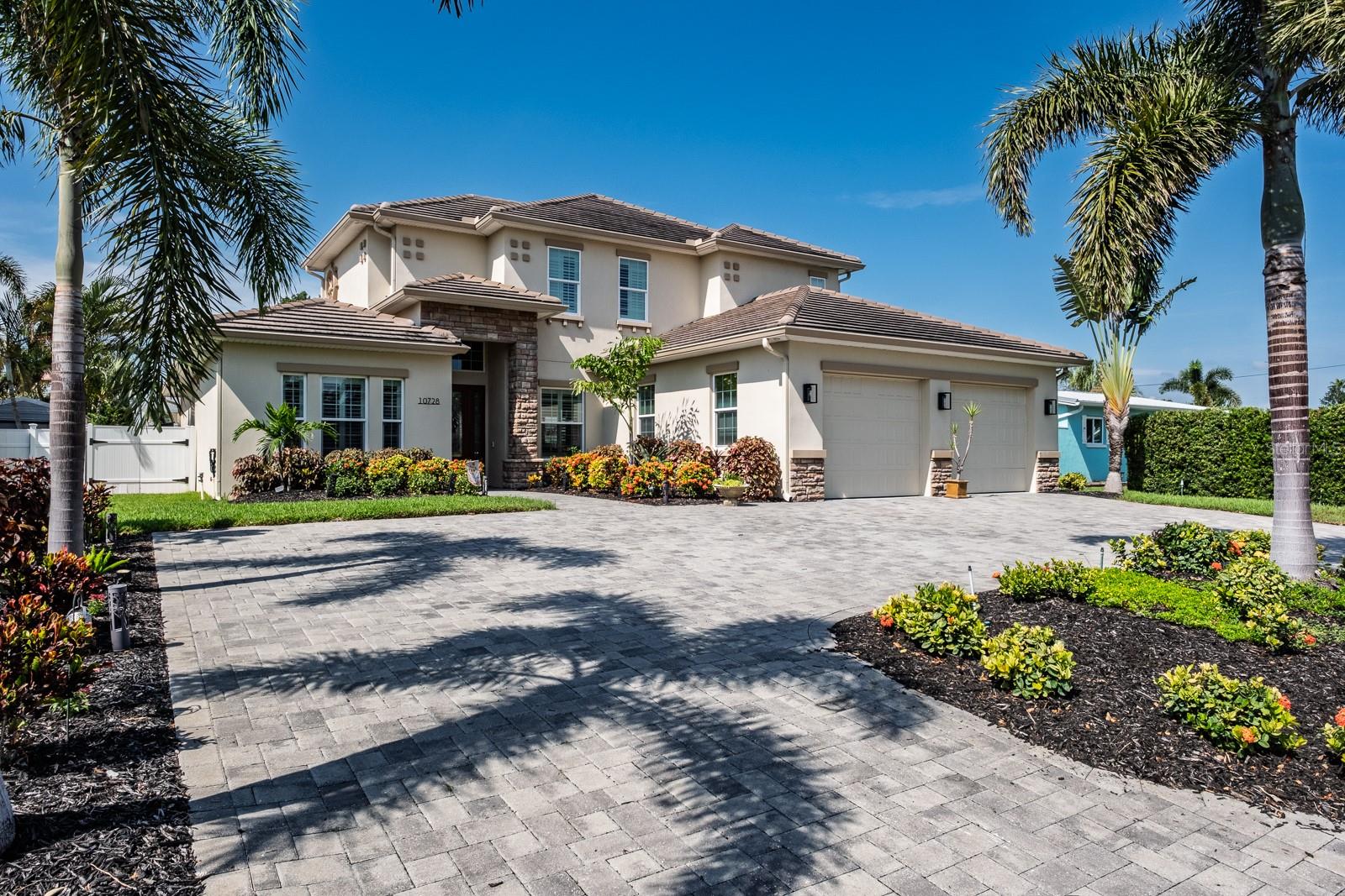 Listing photo id 6 for 10728 Dowry Avenue