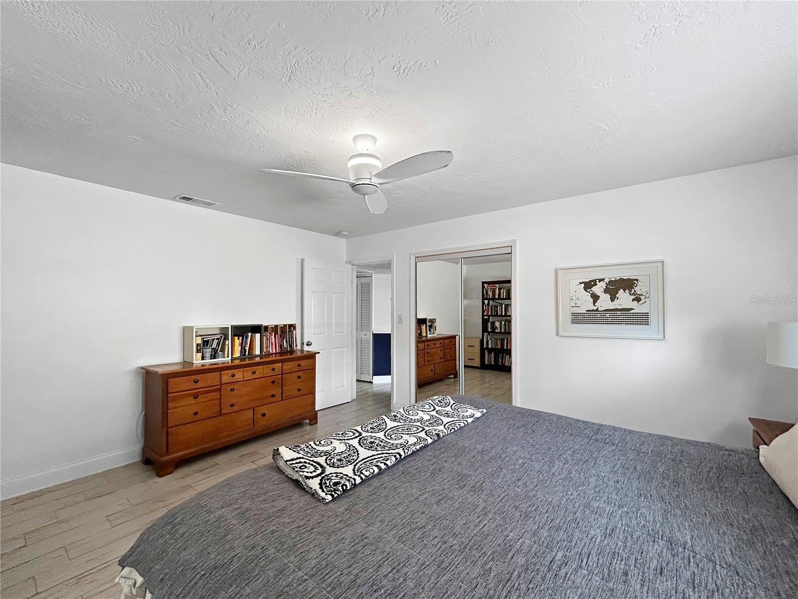 Image 16 of 34 For 7310 11th Avenue N