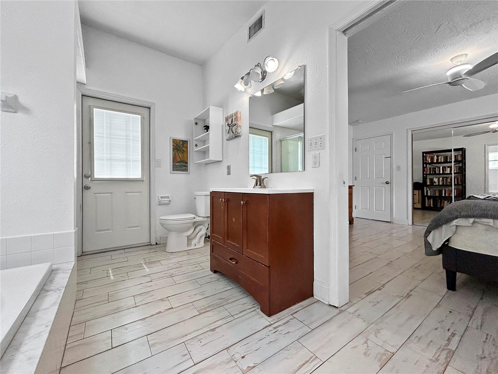 Image 18 of 34 For 7310 11th Avenue N